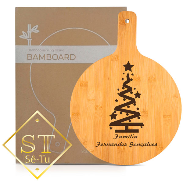 Tábua de Corte em Bambu Árvore de Natal nome família personalizado - Sê-Tu